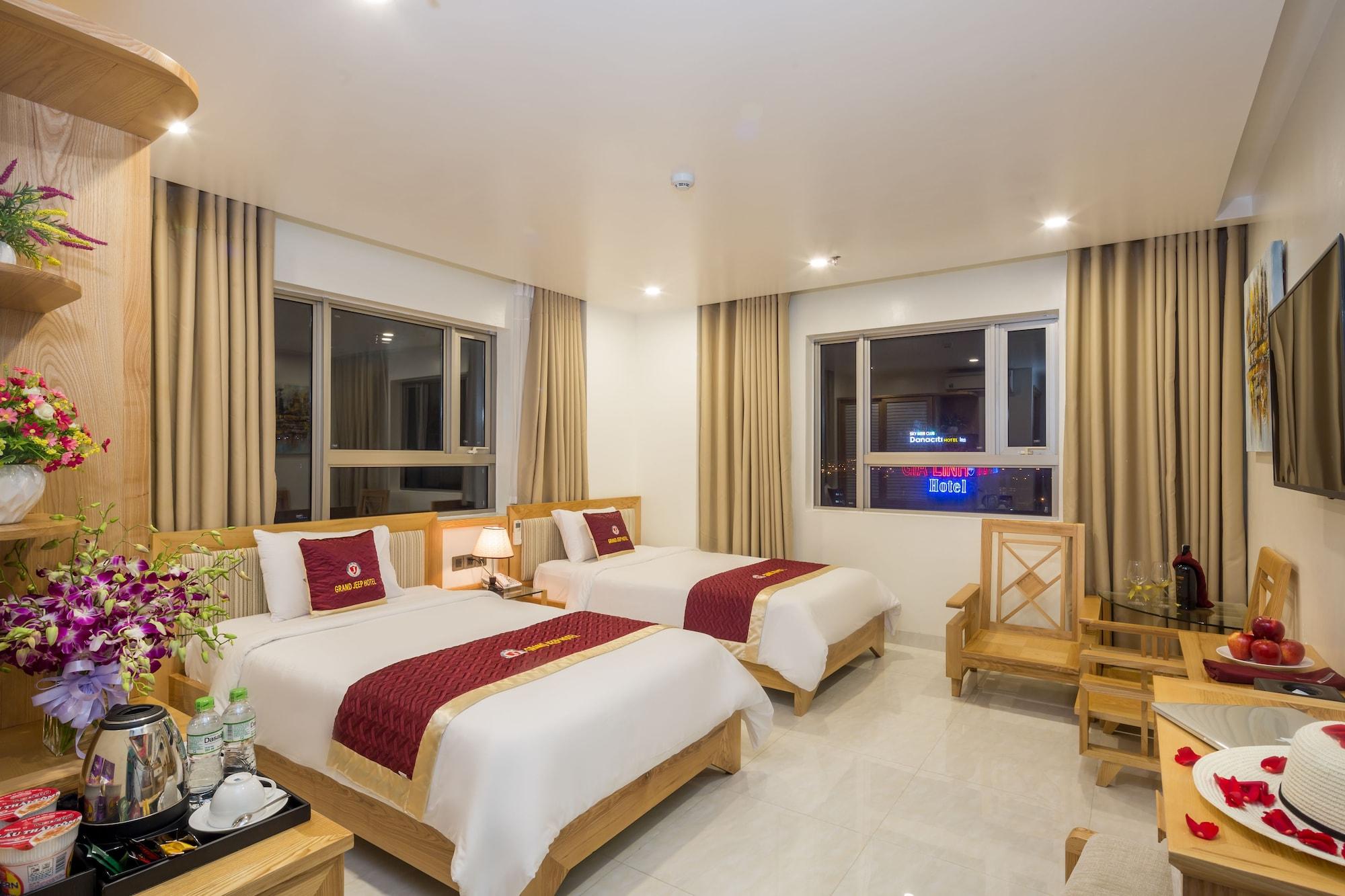 Grand Jeep Hotel Da Nang Exterior photo