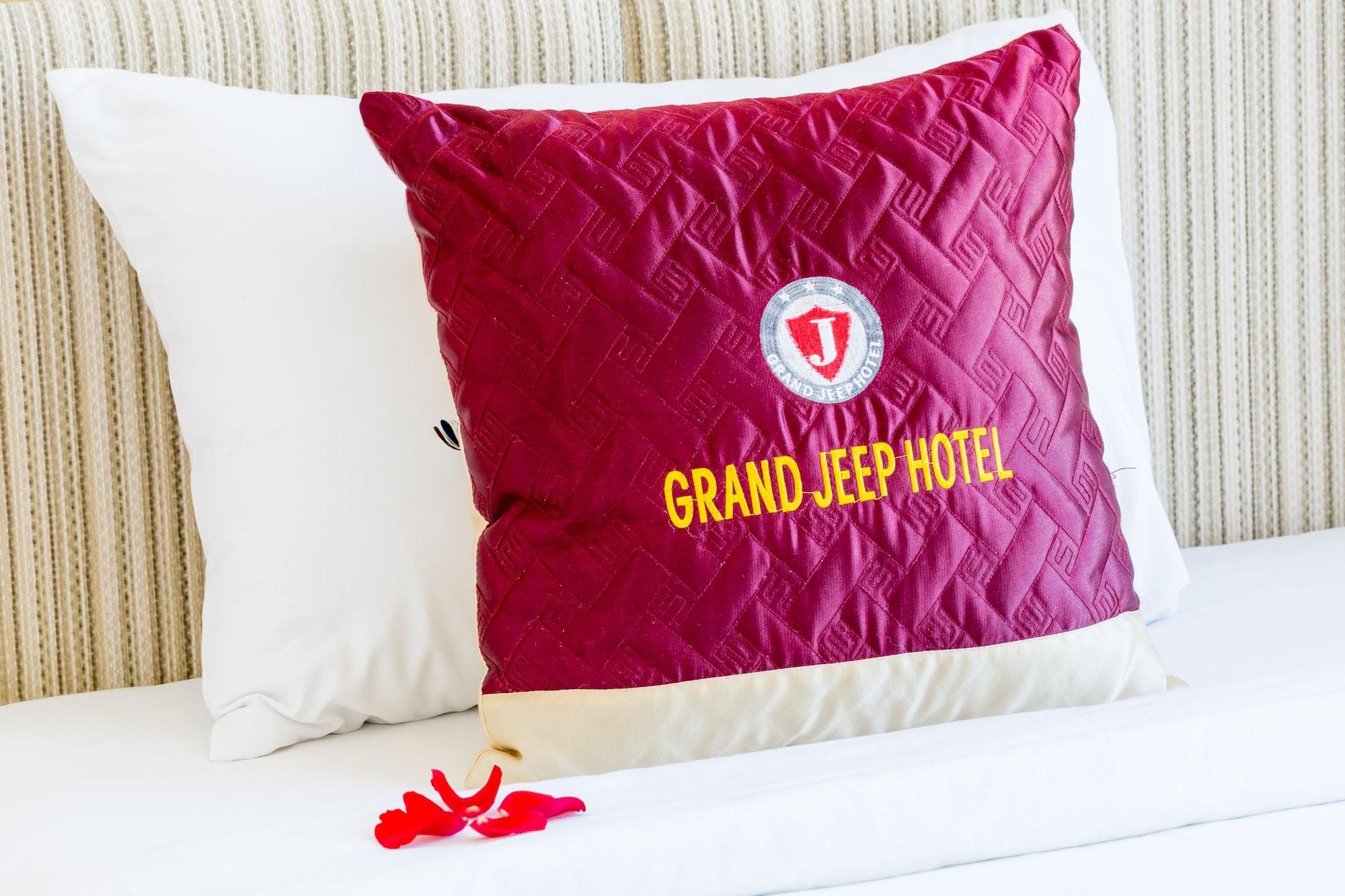 Grand Jeep Hotel Da Nang Exterior photo