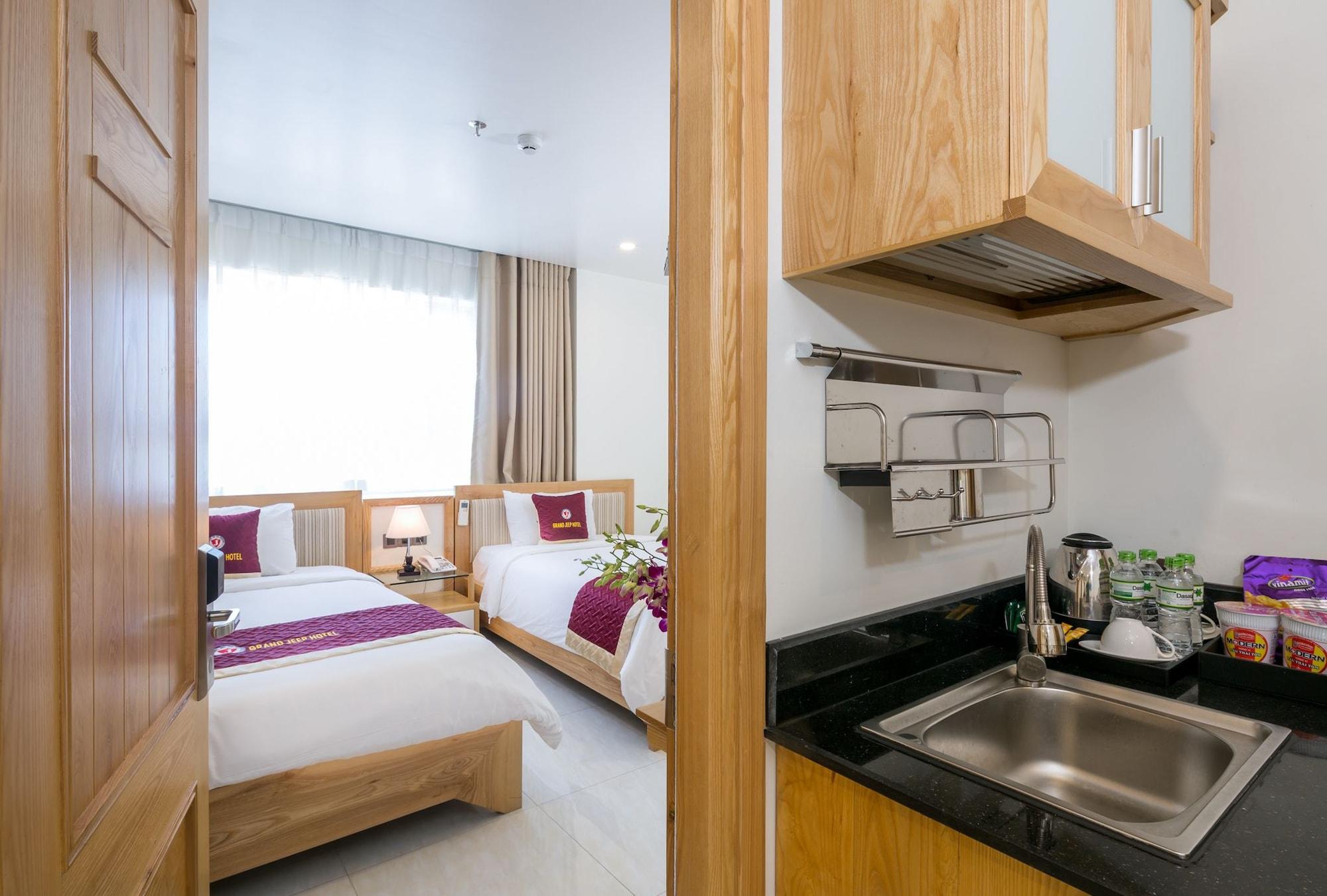 Grand Jeep Hotel Da Nang Exterior photo