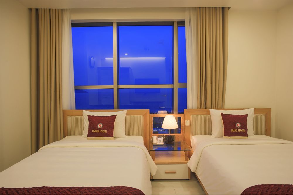Grand Jeep Hotel Da Nang Exterior photo